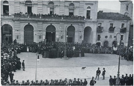  - Potenza Piazza Prefettura 